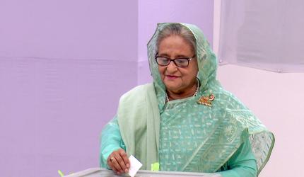 Hasina party's leader dies while fleeing to India