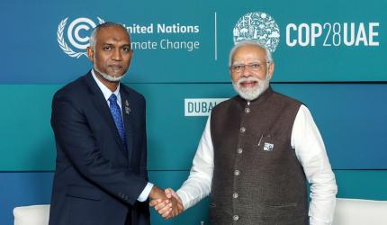 Maldives asks India to withdraw troops by Mar 15