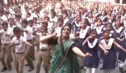 School Children, Teacher Dance For Shri Ram