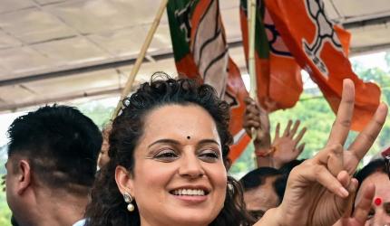 Kangana, Hema Celebrate Victories