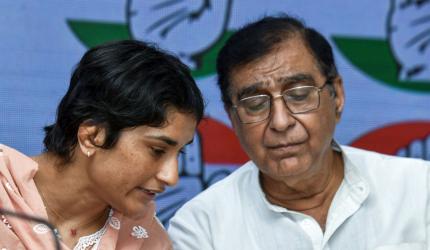 Haryana Cong in-charge offers to quit over poll debacle