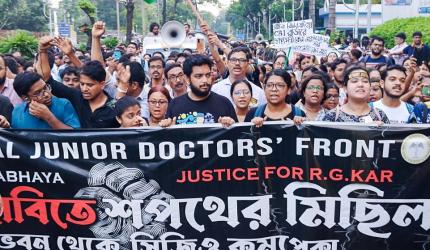 Bengal doctors call off 'cease work' after 42 days