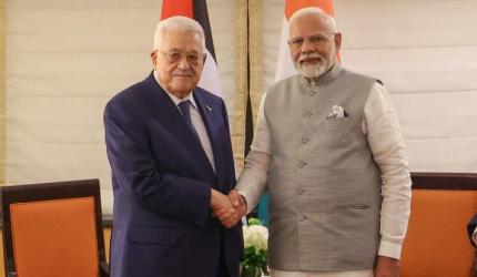 Modi meets Palestinian Prez in NY, discusses Gaza