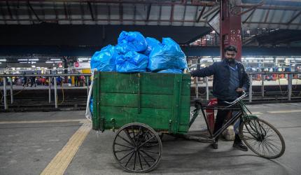 Horrific remains of Delhi station stampede cleared