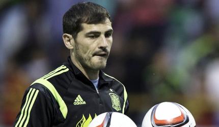 Soccer Extras: Casillas included in Porto squad