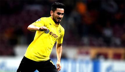 Man City's Gundogan tests positive for COVID-19