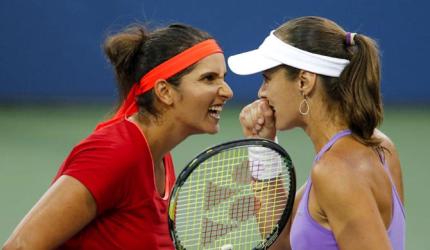 Hingis joins Sania at top of world rankings