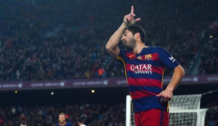 King's Cup: Suarez scores four as Barca crush Valencia 7-0