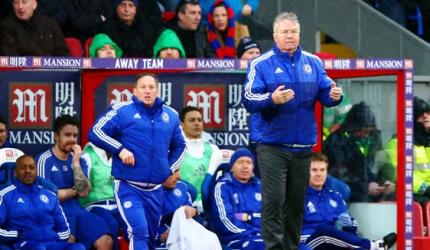 Chelsea's Hiddink haunted by relegation ghosts