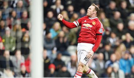 EPL PHOTOS: Rooney-inspired United held by Toons; Villa win at last