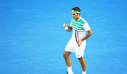 Aus Open PHOTOS: Federer, Djoko, Sharapova cruise; Wozniacki stunned