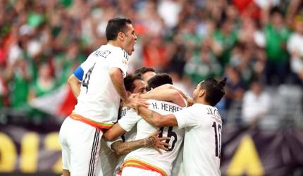 Copa America: Mexico strike late to down Uruguay in thriller