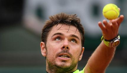 Rogers Cup: Wawrinka battles past Youzhny; Monfils cruises