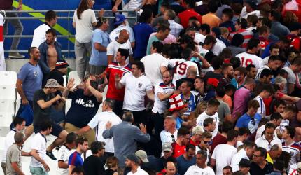 Russians ready for 'ultra-violent' action involved in Euro 2016 clashes