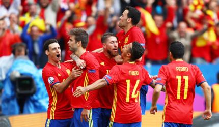 Euro: Spain optimistic after brushing past plucky Czechs