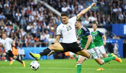 Germany rewarded for this tactical change against N Ireland