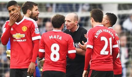 Van Gaal blasts Mata for rash red card