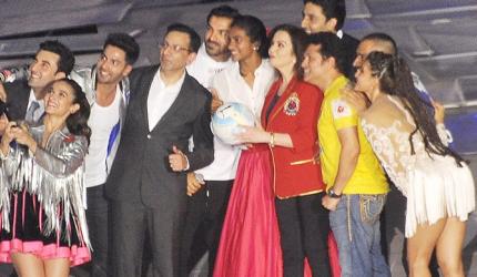 PHOTOS: ISL 3 off to colourful, star-studded start