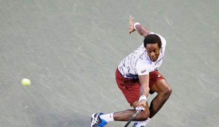 Monfils, Cilic advance to Japan Open semis