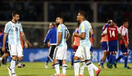 Messi-less Argentina beaten at home by Paraguay