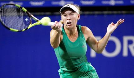 Pan Pacific Open: Wozniacki ends Radwanska reign to reach final