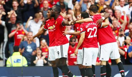 EPL PHOTOS: Manchester United crush West Ham 4-0; Alli shines for Spurs