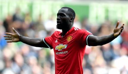 Football Briefs: Lukaku to cut short vacation to help depleted Man Utd