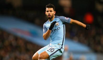 Manchester City striker Aguero breaks rib in car crash