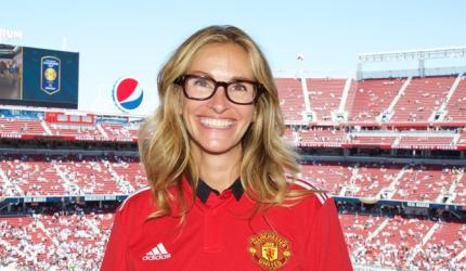 Football Briefs: Julia Roberts is a Red; United down Real