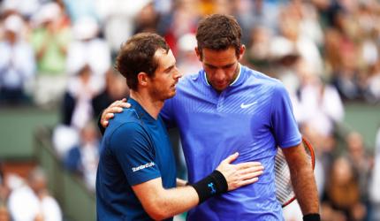 French Open PHOTOS: Murray, Wawrinka advance; Radwanska out