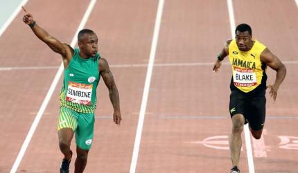 Simbine upsets Blake to win 100 metres gold