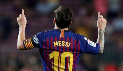 PICS: Messi free-kick helps Barca to opening win; Mbappe brace for PSG