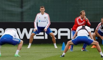 FIFA WC: Russians pray for another underdog upset