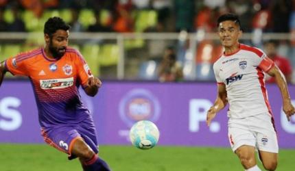 ISL: Bengaluru, Pune play out goalless draw in first leg of semis