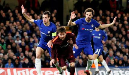 Conte says Chelsea should be ready to suffer at Barca