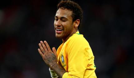 Neymar worried about foot as he prepares to return from injury