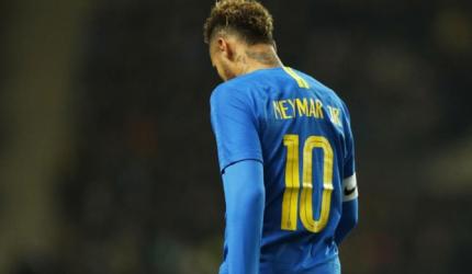 Football Extras: Brazil's Neymar says injury not serious