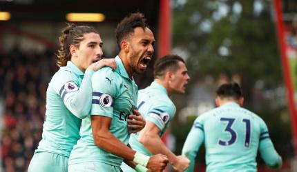 EPL PHOTOS: Arsenal win 17th game on trot...