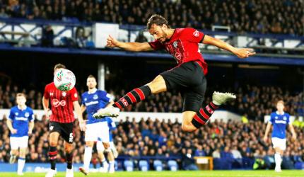 League Cup: Southampton beat Everton on penalties 