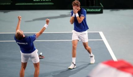 France back in Davis Cup final with win over Spain