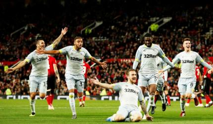 League Cup PIX: Mourinho's United knocked out by Lampard's Derby