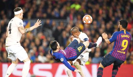 Messi scores first time in six years in CL quarters