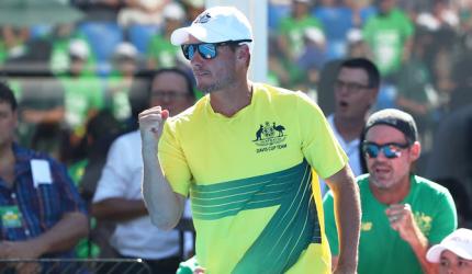 Tennis Australia backs Hewitt in fued with misbehaving Tomic