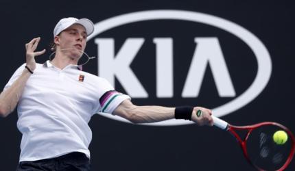 'Please, Twitter, let me back in': Shapovalov