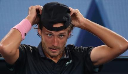 Pouille's best-laid plan goes awry against Djokovic