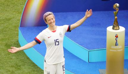 Extras: Rapinoe wins Sports Illustrated's top prize