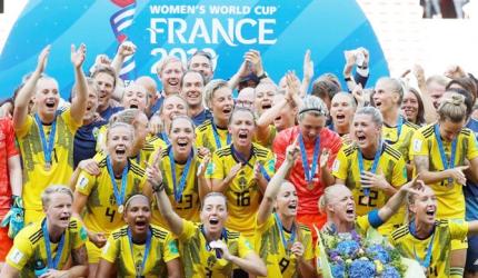 Sweden beat England to clinch 3rd place at women's WC