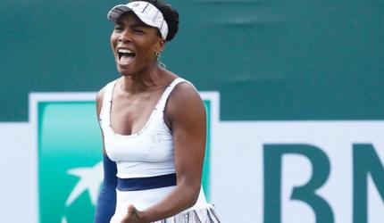 Venus surges, Keys stumbles at Indian Wells