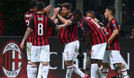 Soccer Extras: AC Milan banned from Europa League 