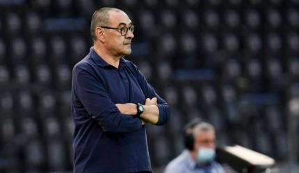 Juventus sack Sarri after Champions League exit